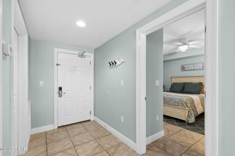 5004 Thomas Drive 206, Panama City Beach FL - photo 7 of 38
