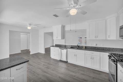 1321 S Berthe Avenue, Panama City FL - photo 10 of 55