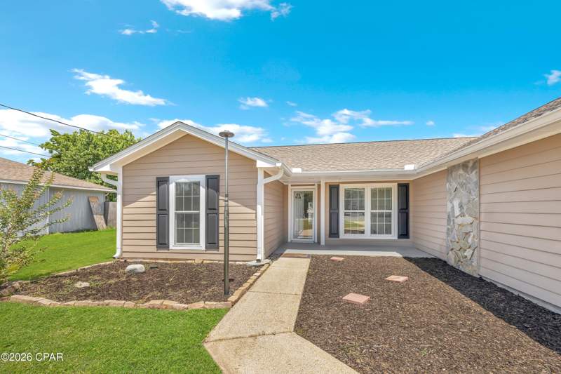 3 bedroom SingleFamilyResidence at 1321 S Berthe Avenue, Callaway Point, Panama City — photo 3
