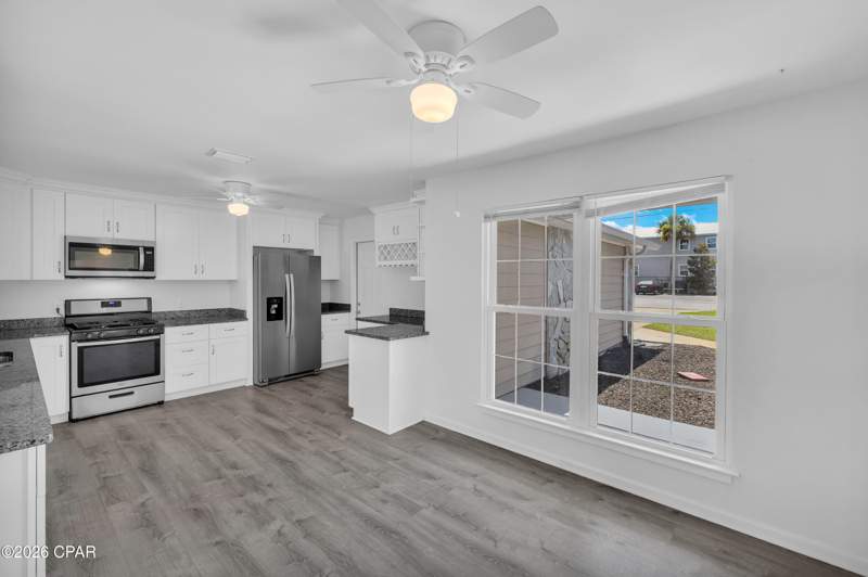 3 bedroom SingleFamilyResidence at 1321 S Berthe Avenue, Callaway Point, Panama City — photo 5