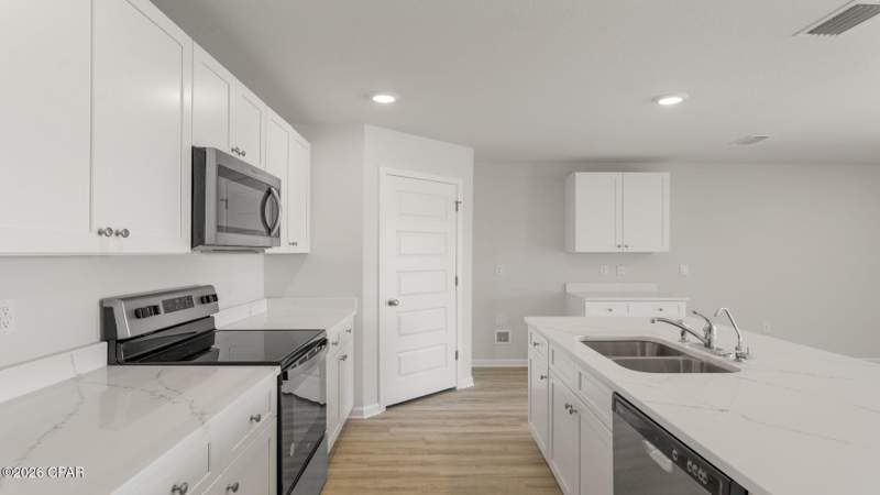 4 bedroom SingleFamilyResidence at 1663 Salem Drive, Sunny Hills, Chipley — photo 5