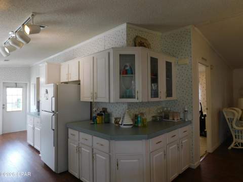 606 Malaga Place, Panama City Beach FL - photo 12 of 25