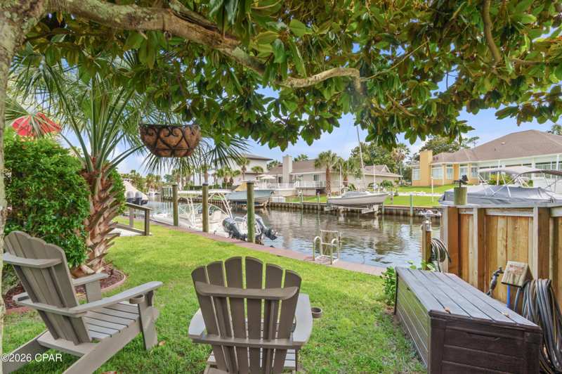 4 bedroom SingleFamilyResidence at 210 Marlin Circle, Bay Point Unit 1, Panama City — photo 1