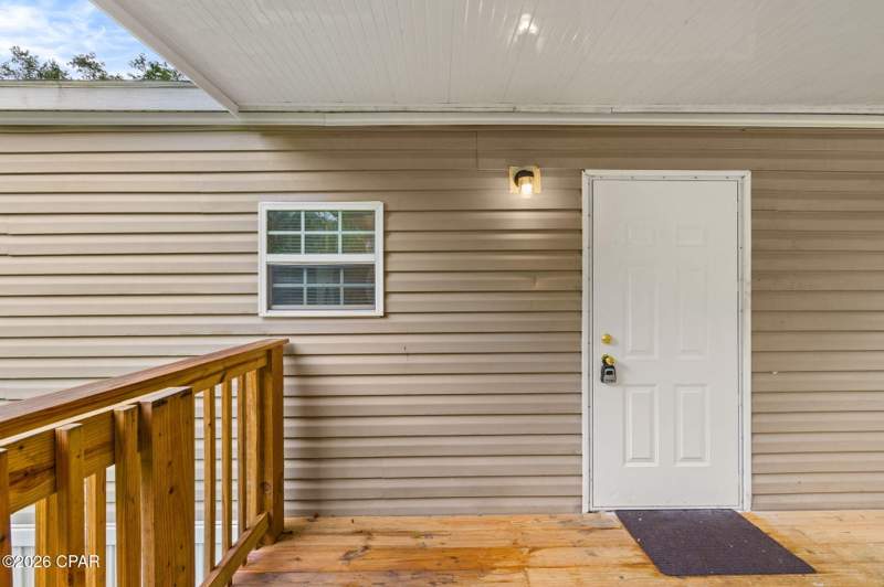 1 bedroom ManufacturedHome at 12128 Edgewood Road, Pinecrest, Fountain — photo 3