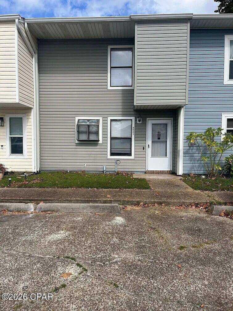 2 bedroom Attached at 6521 Pridgen Street, Pinewood Dev. Phase 2, Panama City — photo 1