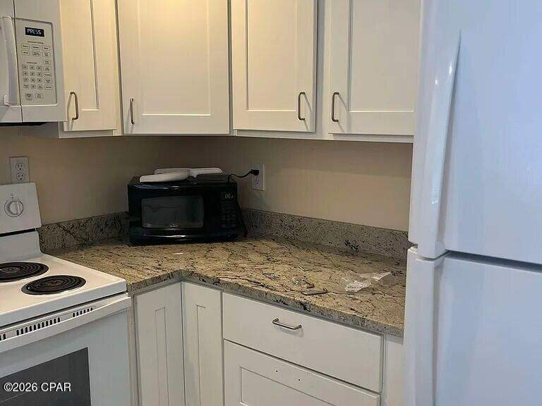 2 bedroom Attached at 6521 Pridgen Street, Pinewood Dev. Phase 2, Panama City — photo 5