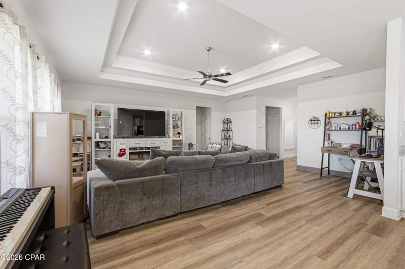 4 bedroom SingleFamilyResidence at 3142 Willie Drive, Hodges Bayou Plantation 1, Southport — photo 3
