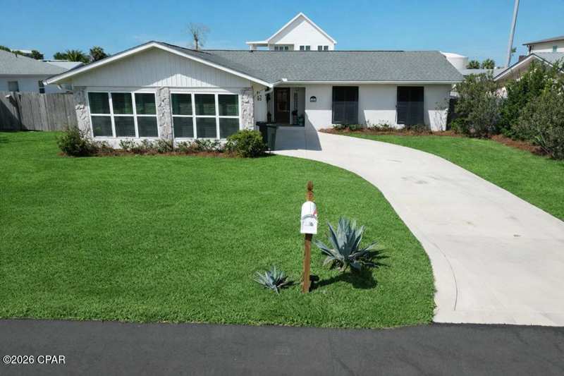 3 bedroom SingleFamilyResidence at 235 Kim Kove, Grand Isle S-Mexbch 15, Mexico Beach — photo 1