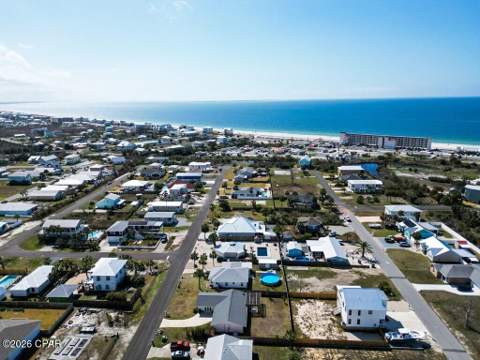 235 Kim Kove, Mexico Beach FL - photo 13 of 66