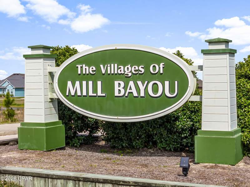 4 bedroom SingleFamilyResidence at 137 N Shoreview Drive, Village of Mill Bayou/Shoreline Village Ph 1C, Panama City — photo 2