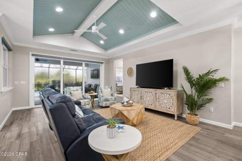 8330 Landshark Boulevard, Panama City Beach FL - photo 18 of 57
