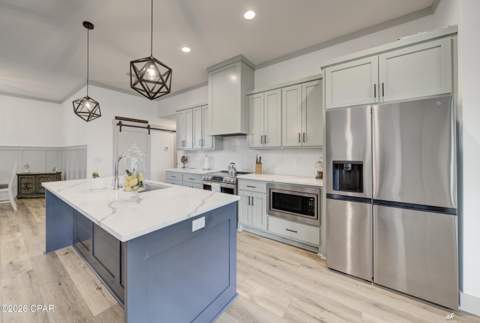 103 Lakeview Terrace, Lynn Haven FL - photo 8 of 28