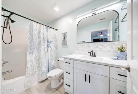 6724 Thomas Drive, Panama City Beach FL - photo 15 of 46