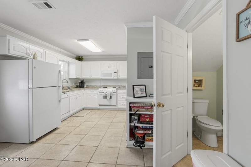 3 bedroom SingleFamilyResidence at 208 Le Grand Drive, Riviera Beach, Panama City Beach — photo 5