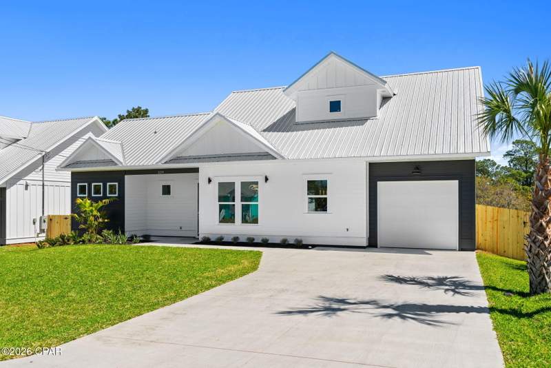 3 bedroom SingleFamilyResidence at 229 Lullwater Drive, El Centro Beach, Panama City Beach — photo 2