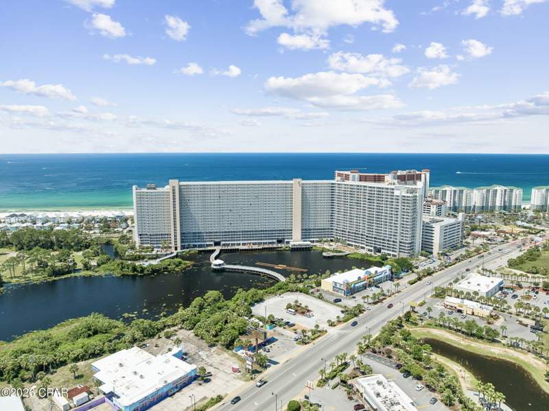 3 bedroom Condominium at 9902 S Thomas Drive 934, Laketown Wharf, Panama City — photo 2