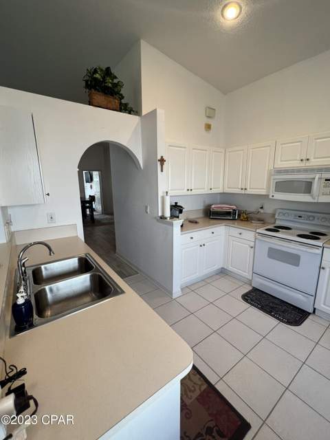 334 Summerwood Drive, Panama City Beach FL - photo 11 of 44