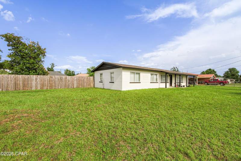 4 bedroom SingleFamilyResidence at 176 N Anita Drive, Register, E.B. 2nd, Panama City — photo 3