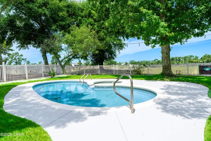 3 bedroom SingleFamilyResidence at 117 Legend Lakes Drive, Bay Point Unit 1, Panama City Beach — photo 5