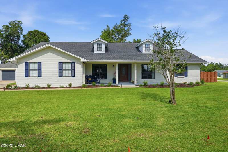 4 bedroom SingleFamilyResidence at 5108 Deep Bayou Drive, Spikes Addto Highpoint, Panama City — photo 1