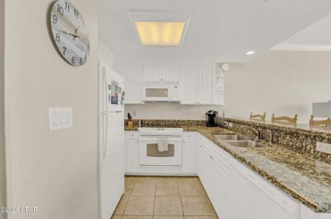 9450 S Thomas Drive 1505D, Panama City Beach FL - photo 13 of 33