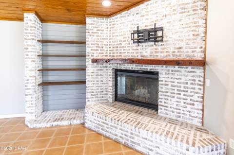 215 Moonlight Bay Drive, Panama City Beach FL - photo 7 of 28