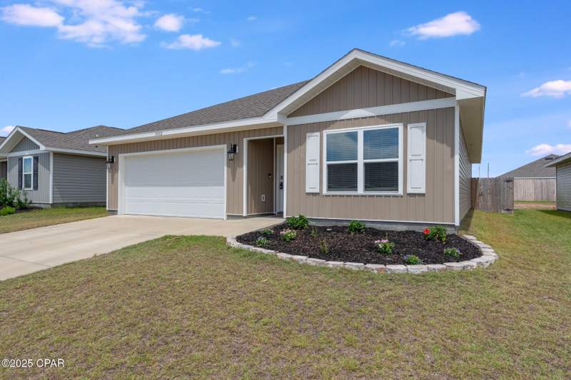 3 bedroom SingleFamilyResidence at 5132 Sienna Drive, Titus Park, Panama City — photo 2