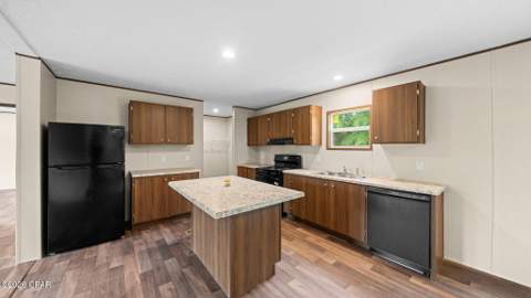 13721 Mallard Avenue, Fountain FL - photo 7 of 39