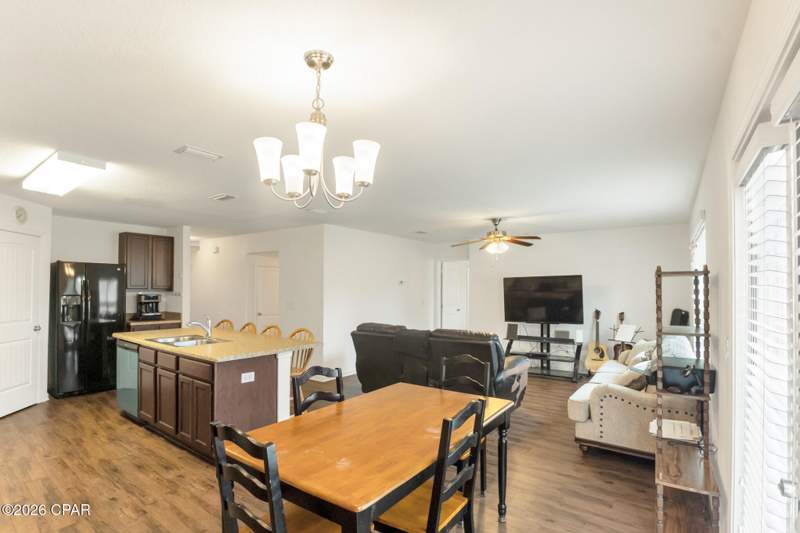 5 bedroom SingleFamilyResidence at 7125 Riverbrooke Street, Barrett's Park, Panama City — photo 5