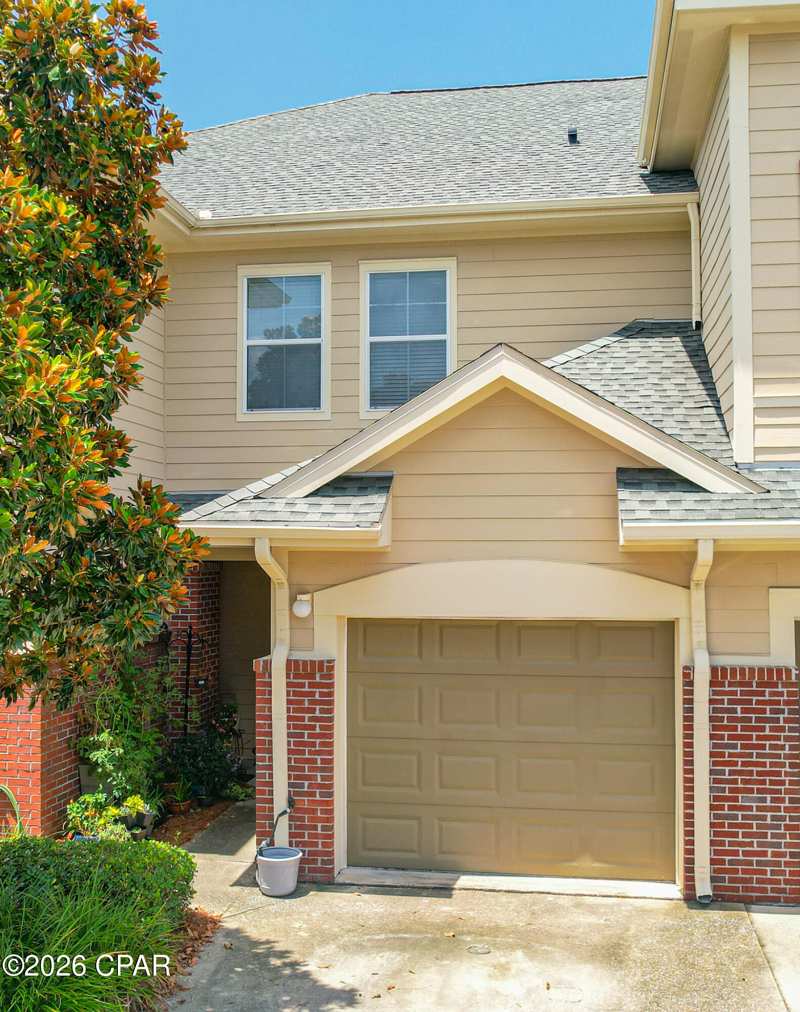 2 bedroom Attached at 402 Baldwin Rowe Circle, Baldwin Rowe, Panama City — photo 1