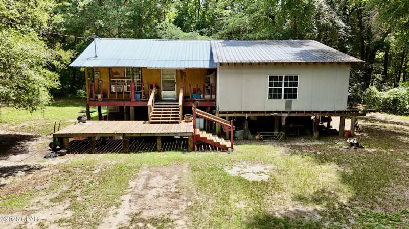 3 bedroom SingleFamilyResidence at 1612 W Main Street, Ponce De Leon, Ponce De Leon — photo 1