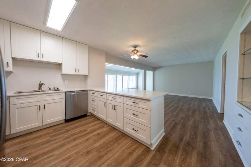 1 bedroom Condominium at 4272 Kingfish Lane 272, Bay Point Studio Villas Unit 3, Panama City — photo 4
