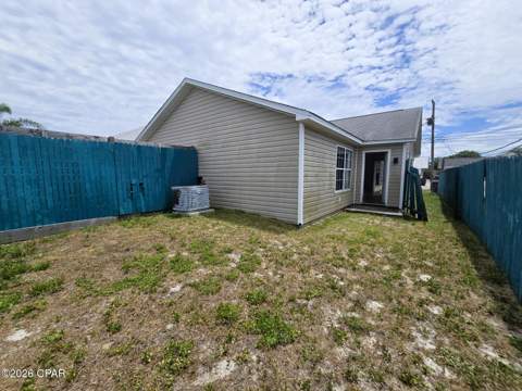 5408 Pinetree Avenue, Panama City FL - photo 10 of 36