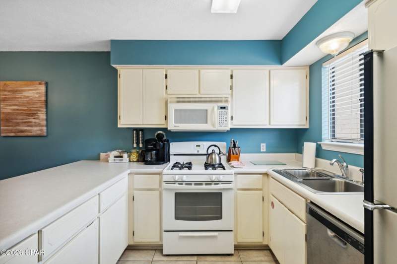 2 bedroom Attached at 212 Saint Katherine Boulevard, Gulf Highlands Beach Resort, Panama City Beach — photo 5