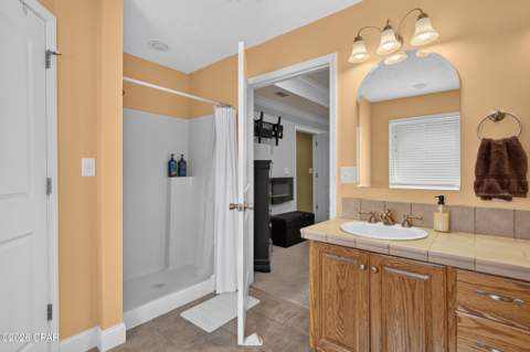 4122 Highland Avenue, Chipley FL - photo 19 of 45