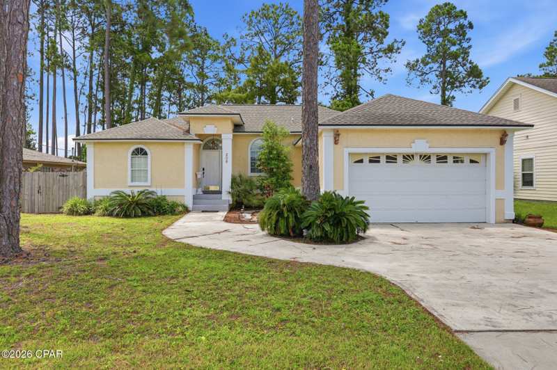 3 bedroom SingleFamilyResidence at 208 Palm Circle, Gulf Highlands, Panama City Beach — photo 1