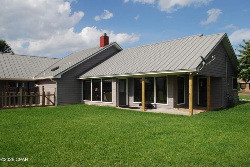3 bedroom SingleFamilyResidence at 1606 Maryland Avenue, North Ridge Phase 1, Lynn Haven — photo 4