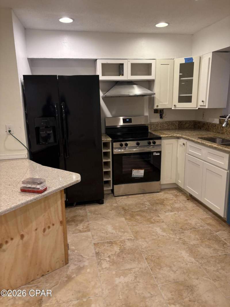 3 bedroom Attached at 318 Sukoshi Drive, Bayou Estates, Panama City — photo 5