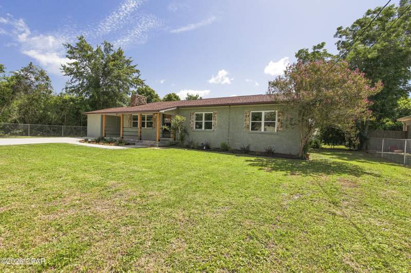 3 bedroom SingleFamilyResidence at 2930 N Kirkwell Avenue, Highland City, Panama City — photo 3