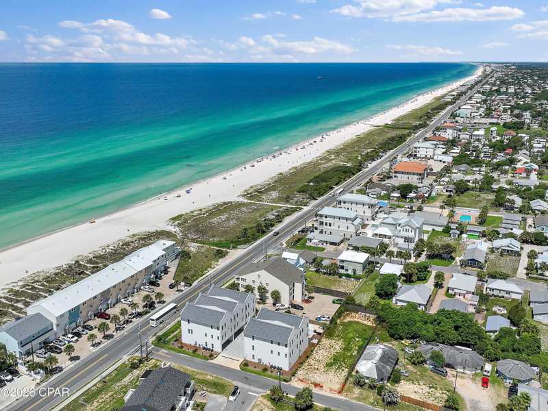 4 bedroom Attached at 101 Deluna Place B, Laguna Beach, Panama City Beach — photo 1