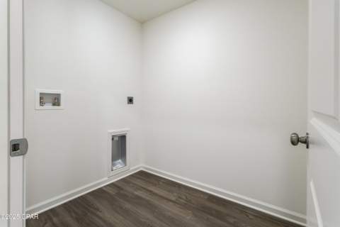 4204 Challenger Boulevard, Chipley FL - photo 13 of 27