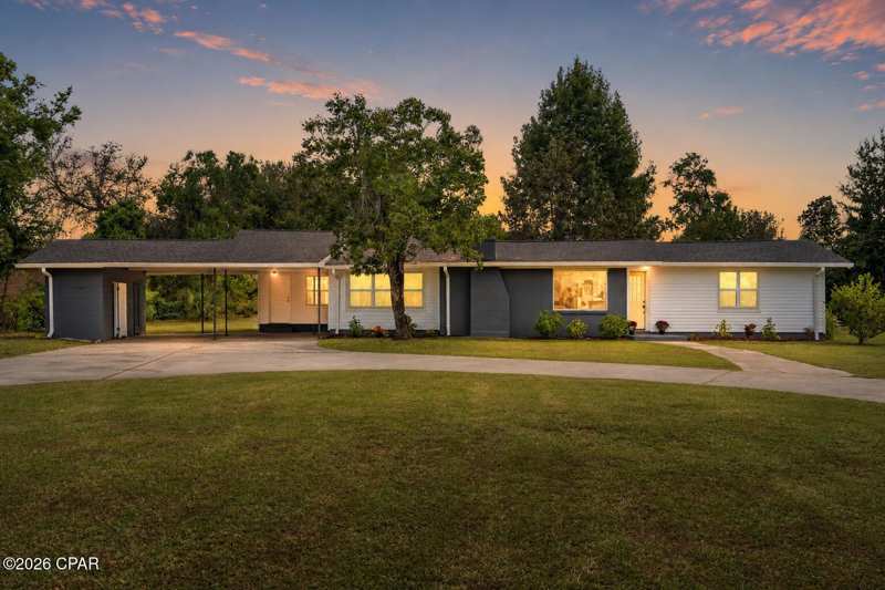 3 bedroom SingleFamilyResidence at 5136 Lake Drive, Parker Plat, Panama City — photo 1