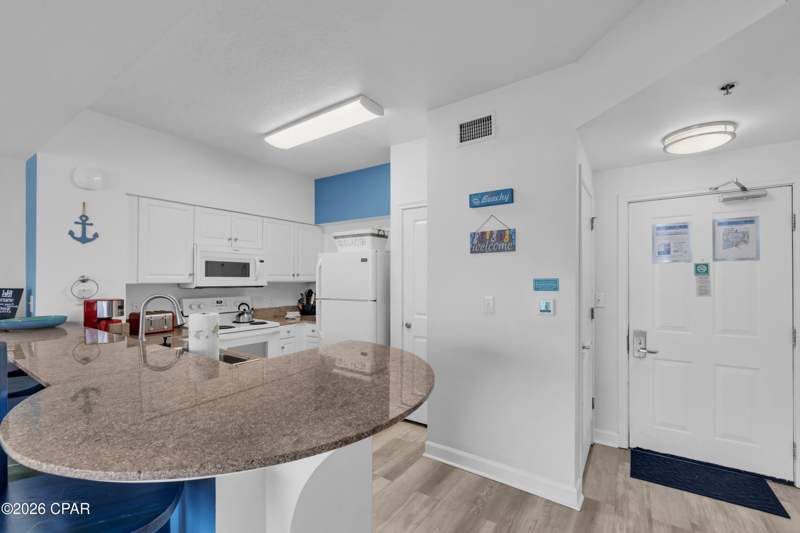 2 bedroom Condominium at 9900 S Thomas Drive 2213, Shores Of Panama Phase I, Panama City Beach — photo 3