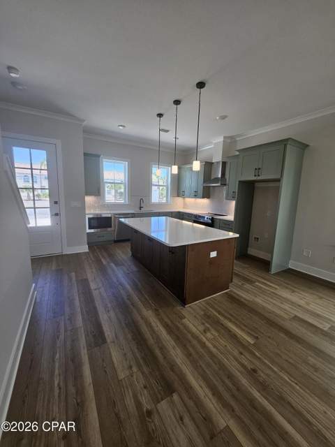 5233 Thomas Drive, Panama City Beach FL - photo 8 of 49