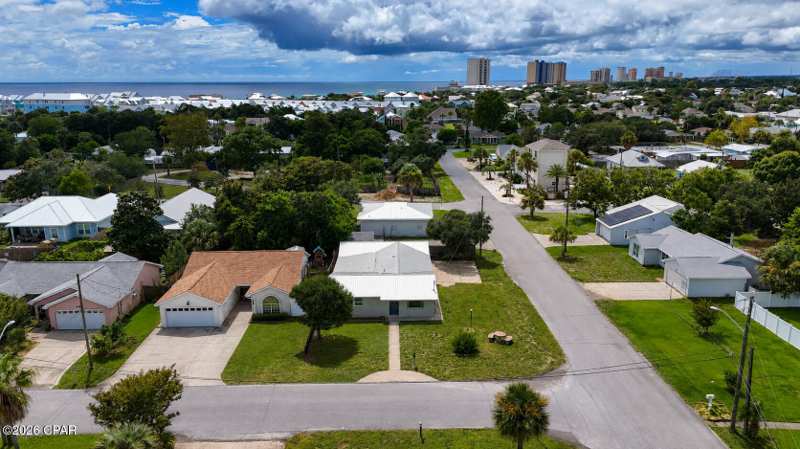 3 bedroom SingleFamilyResidence at 501 Camelia Street, Bahama Beach, Panama City Beach — photo 1