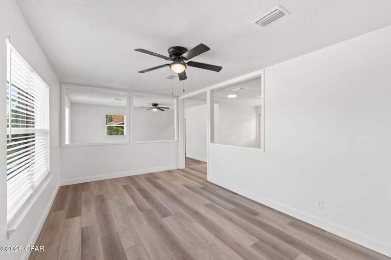 4 bedroom SingleFamilyResidence at 909 Louisiana Avenue, Lynn Haven, Lynn Haven — photo 4