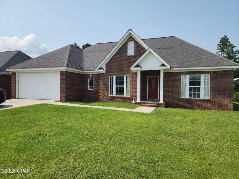 3 bedroom SingleFamilyResidence at 2557 Woods View Drive, Camellia Acres, Marianna — photo 1