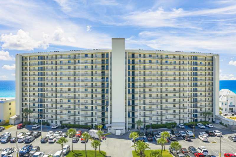 3 bedroom Condominium at 4715 Thomas Drive 310A, The Commodore, Panama City — photo 1