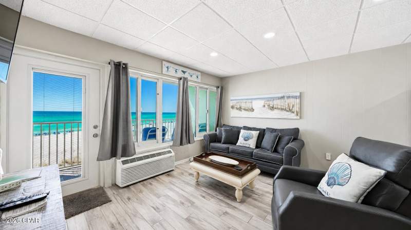 1 bedroom Condominium at 15413 Front Beach Road 302, Continental Condos, Panama City Beach — photo 2