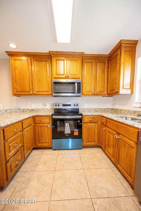 4426 Bylsma Circle, Panama City FL - photo 8 of 47